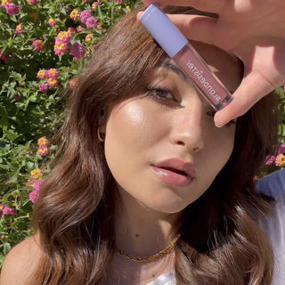 BLONDESISTER Tinted Lip Oil - lūpų aliejus su spalva